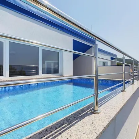 Vera - Luxury Seafront * Klenovica