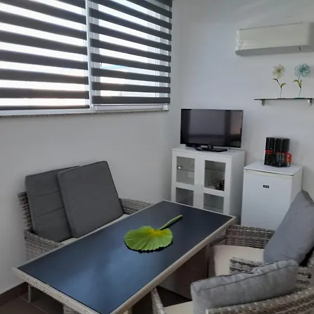 Apartmán Vera - Luxury Seafront *