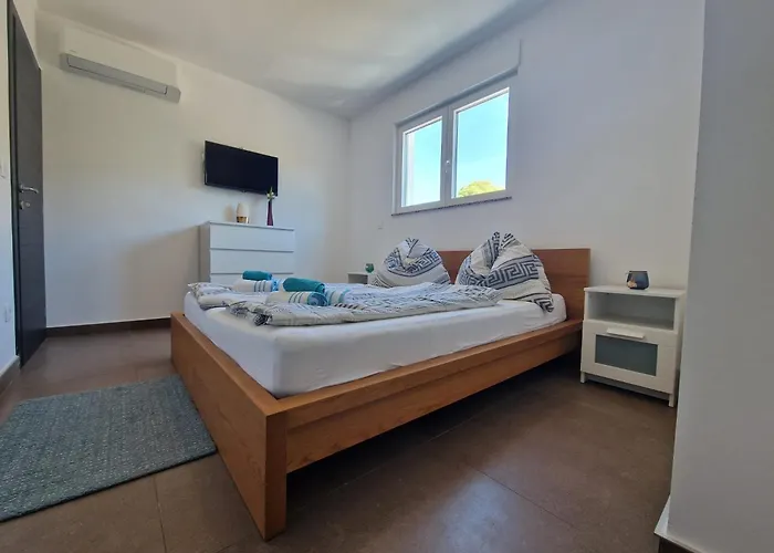 Vera - Luxury Seafront Appartement