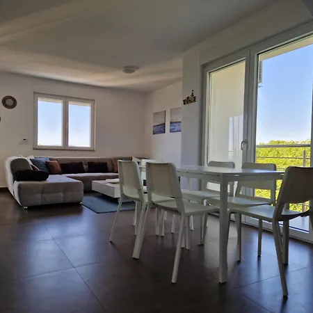 Apartment Vera - Luxury Seafront *