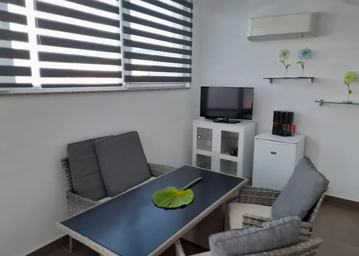 Apartament Vera - Luxury Seafront *