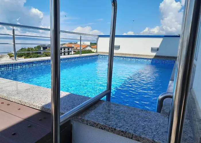 Vera - Luxury Seafront Klenovica